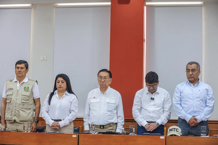 Presidente Balcázar recibe informe de situación en Arequipa tras fuertes lluvias